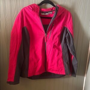 Free tech Women's Vibrant Pink and Charcoal Jacket